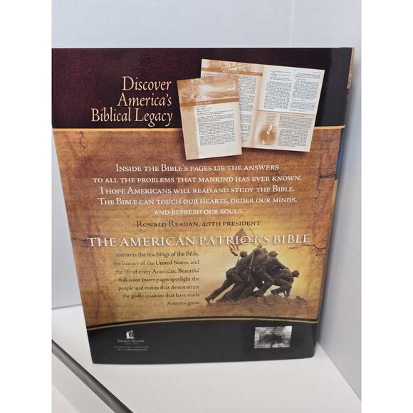 American Patriot's Bible : The Word of God and the Shaping of America NKJV - Picture 4 of 5